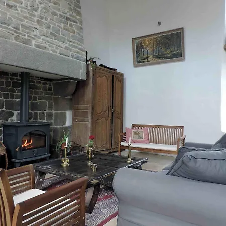 別荘 Domaine Lvd Avec Spa, Bois Et Riviere Privee