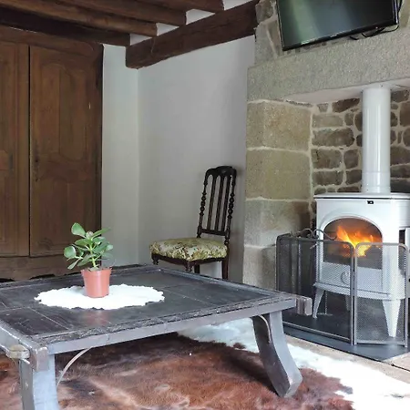 Domaine Lvd Avec Spa, Bois Et Riviere Privee 別荘