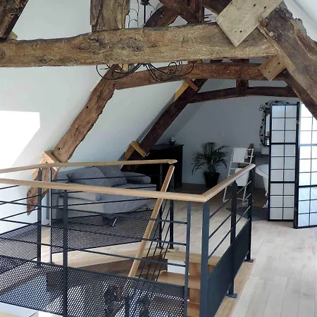 別荘 Domaine Lvd Avec Spa, Bois Et Riviere Privee