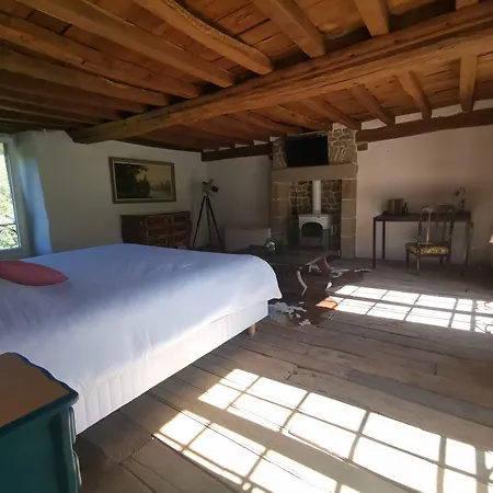 Domaine Lvd Avec Spa, Bois Et Riviere Privee 別荘 La Bloutière