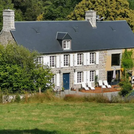 Domaine Lvd Avec Spa, Bois Et Riviere Privee *