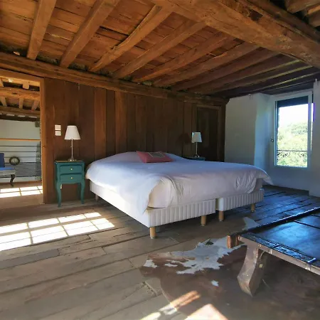 Domaine Lvd Avec Spa, Bois Et Riviere Privee 別荘 *