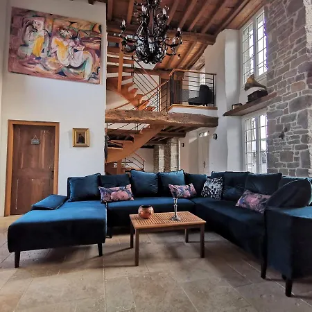 Domaine Lvd Avec Spa, Bois Et Riviere Privee 別荘 La Bloutière