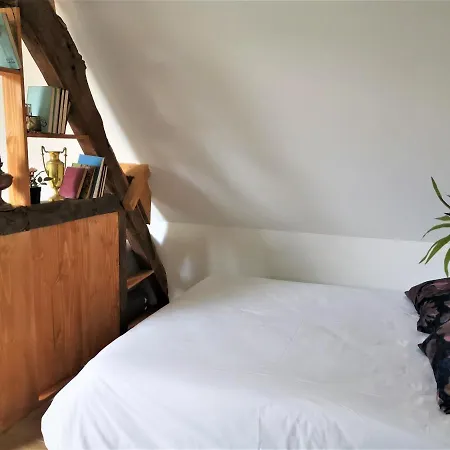 Domaine Lvd Avec Spa, Bois Et Riviere Privee 別荘