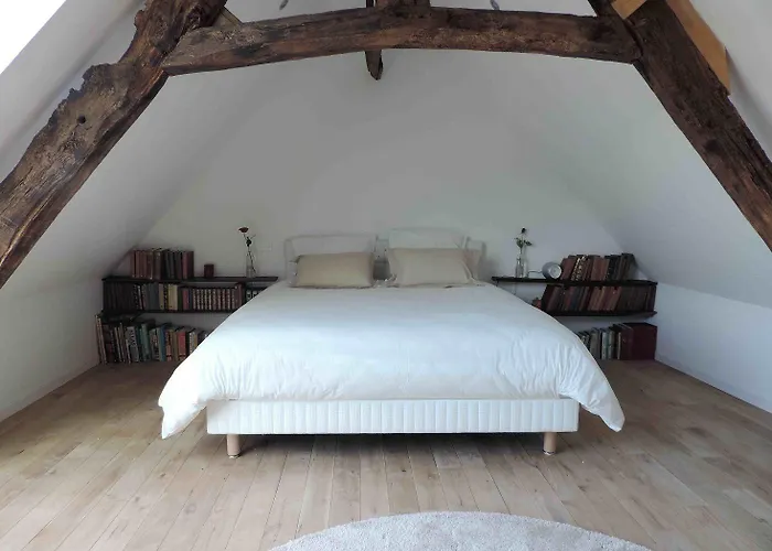 Domaine Lvd Avec Spa, Bois Et Riviere Privee Ferienhaus La Bloutiere