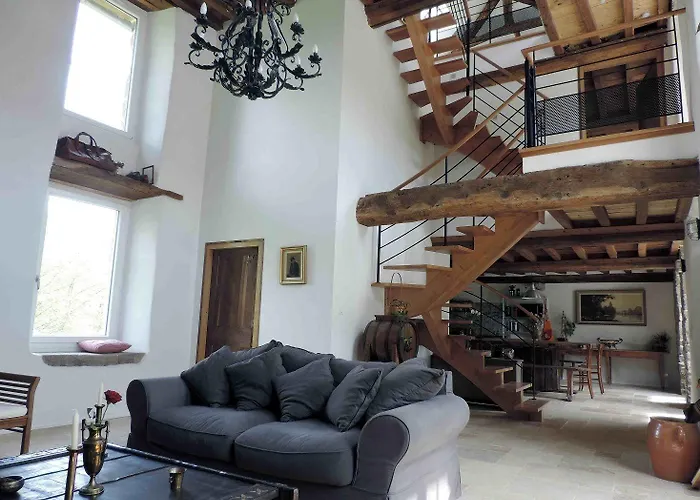 Domaine Lvd Avec Spa, Bois Et Riviere Privee Ferienhaus La Bloutiere