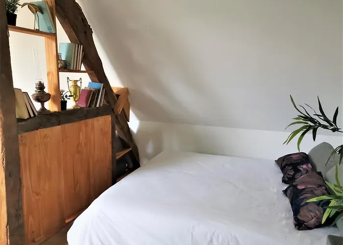 Domaine Lvd Avec Spa, Bois Et Riviere Privee Ferienhaus