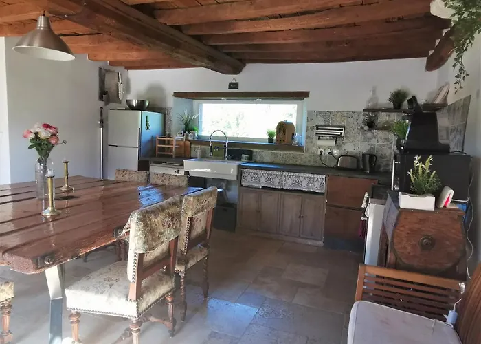 Ferienhaus Domaine Lvd Avec Spa, Bois Et Riviere Privee *